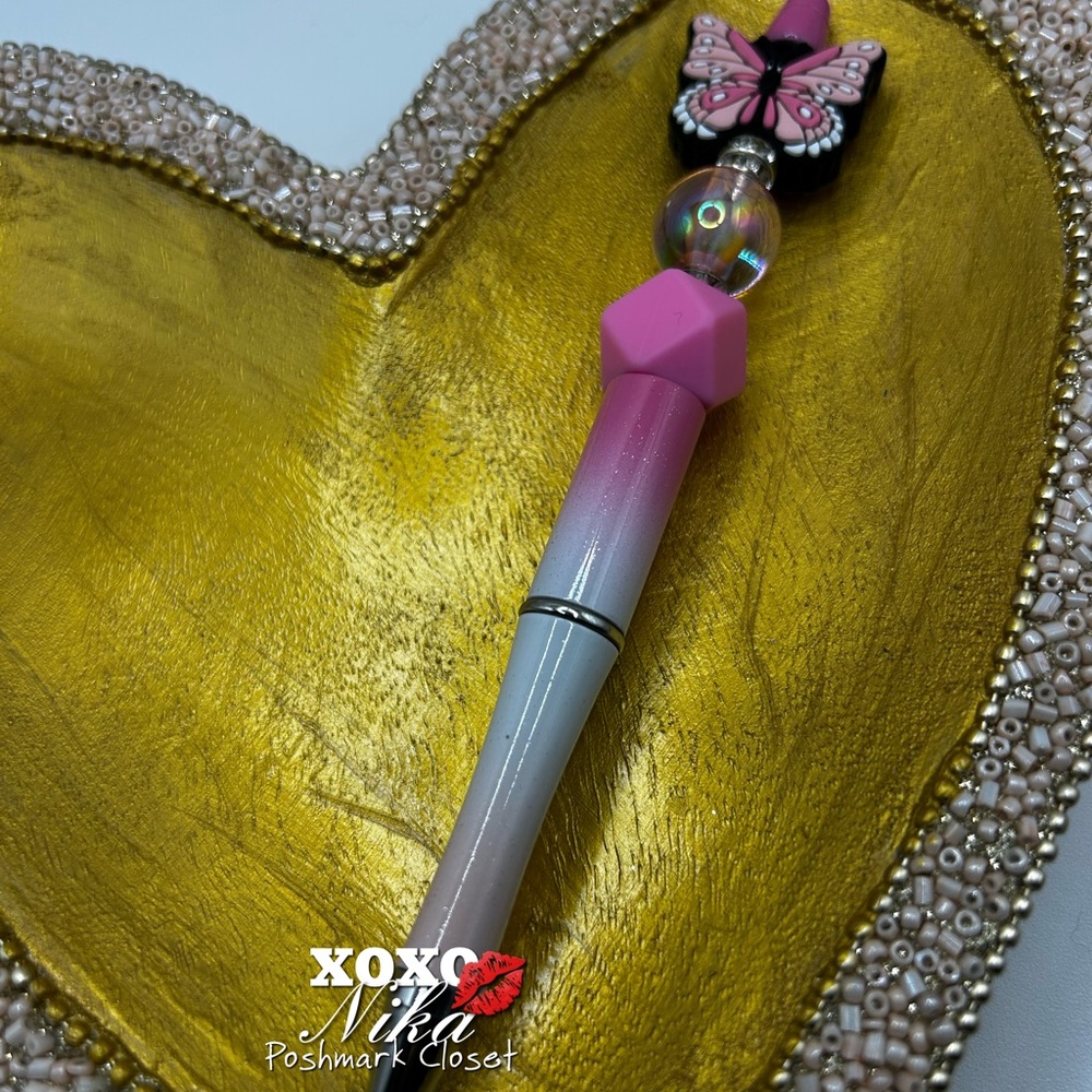 Butterfly Beaded Handmade Pen🖋️